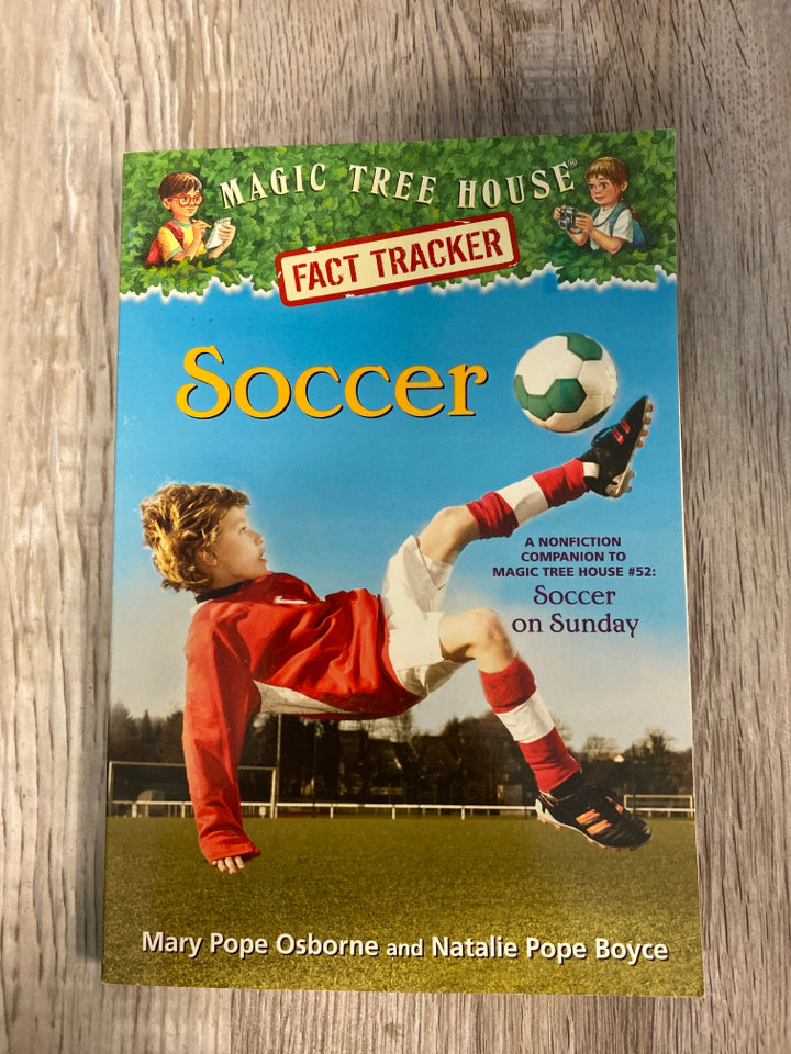 Magic Tree House Fact Tracker: Soccer